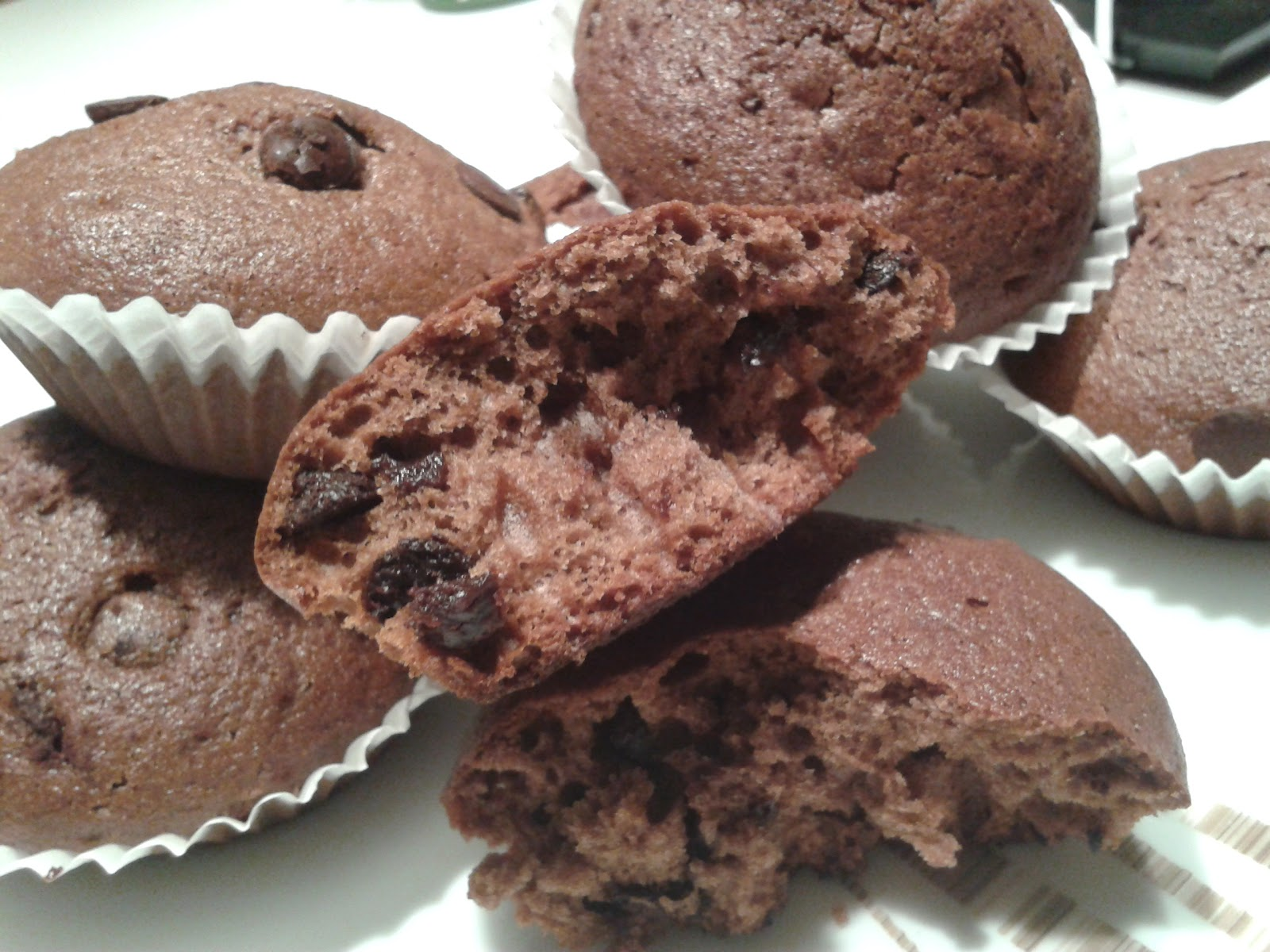 MUFFINS HAPPY CHOCO X12
