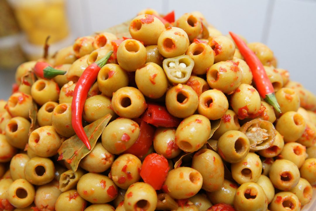 OLIVES VERTES PIQUANTES 550G x 6