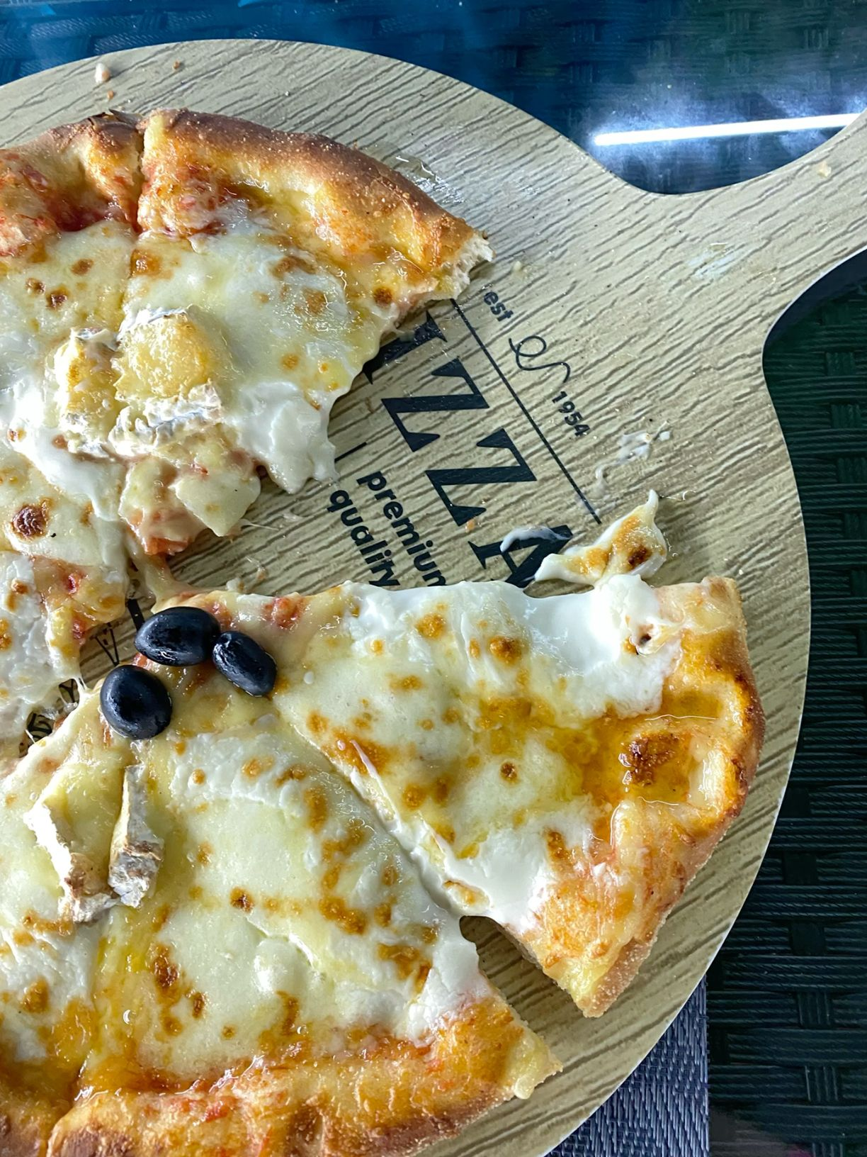 PIZZA FOUR 4 FROMAGES X 6PCS